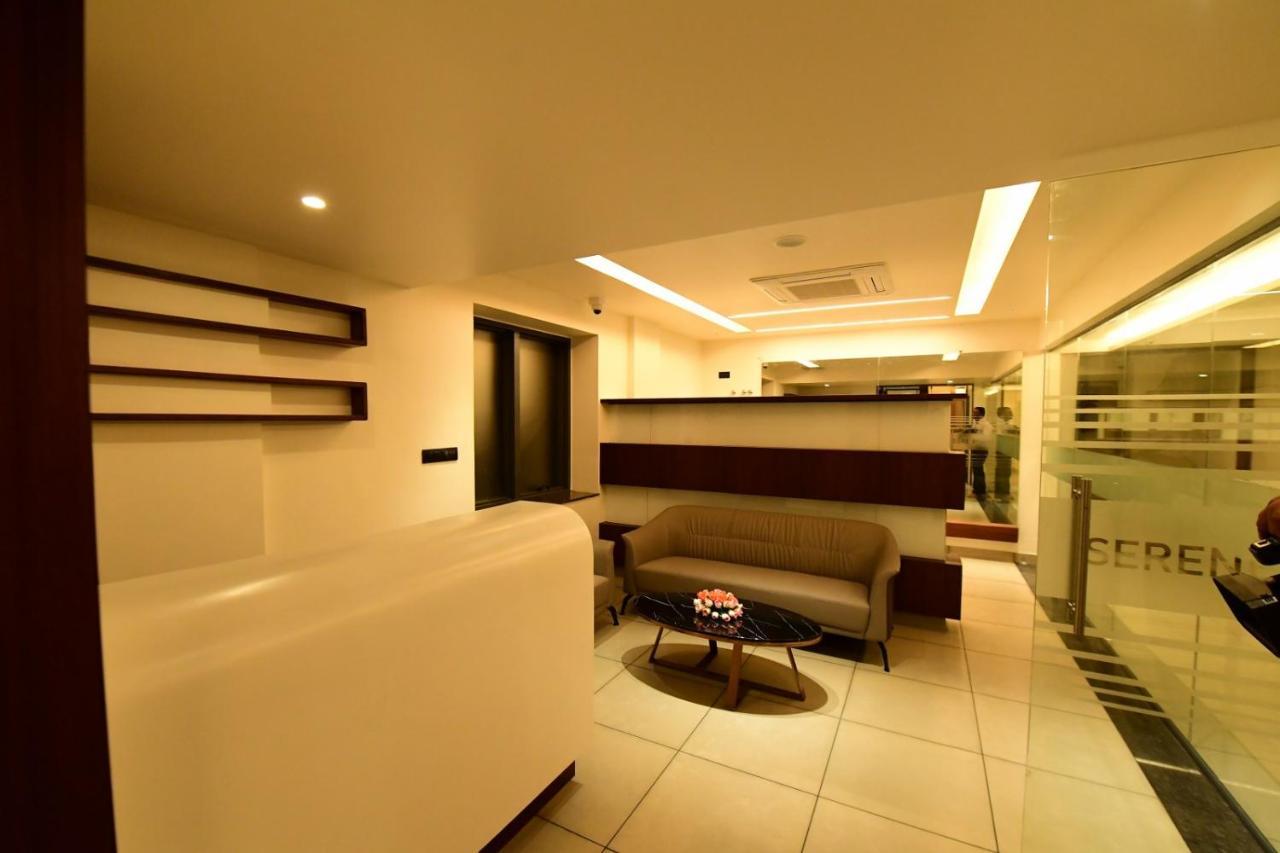 Hotel M Pro Palace Mysore - 12 Minutes To Mysore Palace Extérieur photo